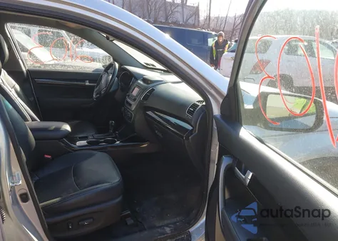 2015 Kia Sorento Ex V6 из США, поврежденный, VIN 5XYKUDA75FG557750